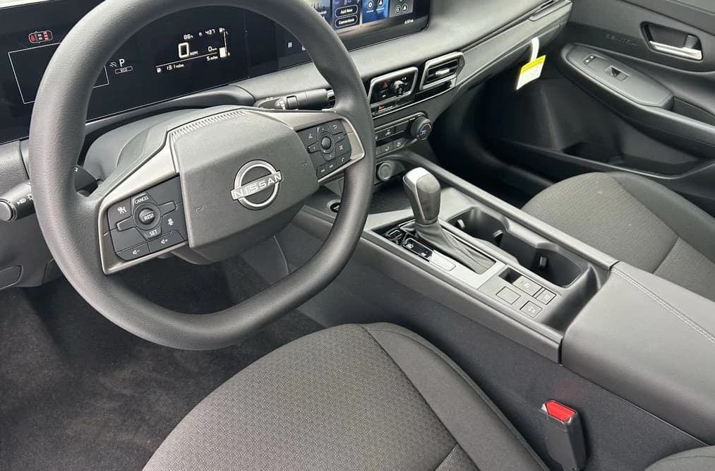 Nissan Sentra S Sedan 2026 — side view