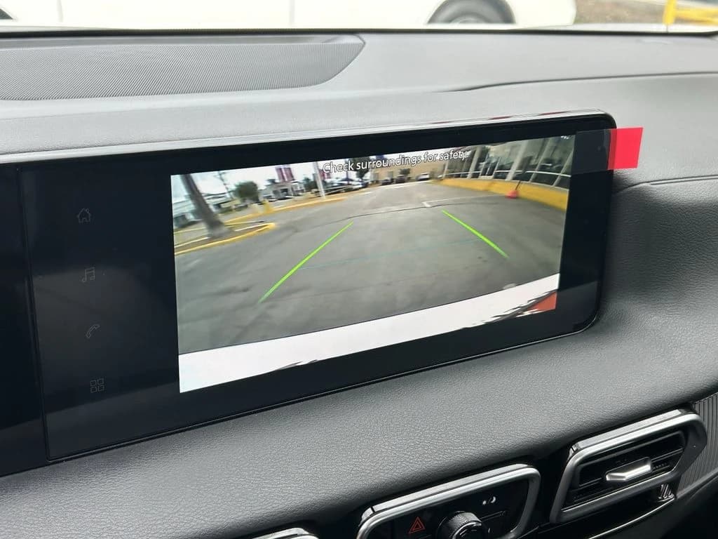 Nissan Sentra S Sedan 2026 — side view