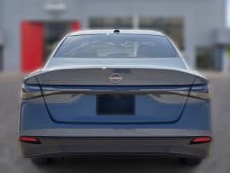 Nissan Sentra SV Sedan 2026 — side view