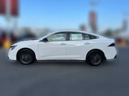 Nissan Sentra SV Sedan 2026 — side view