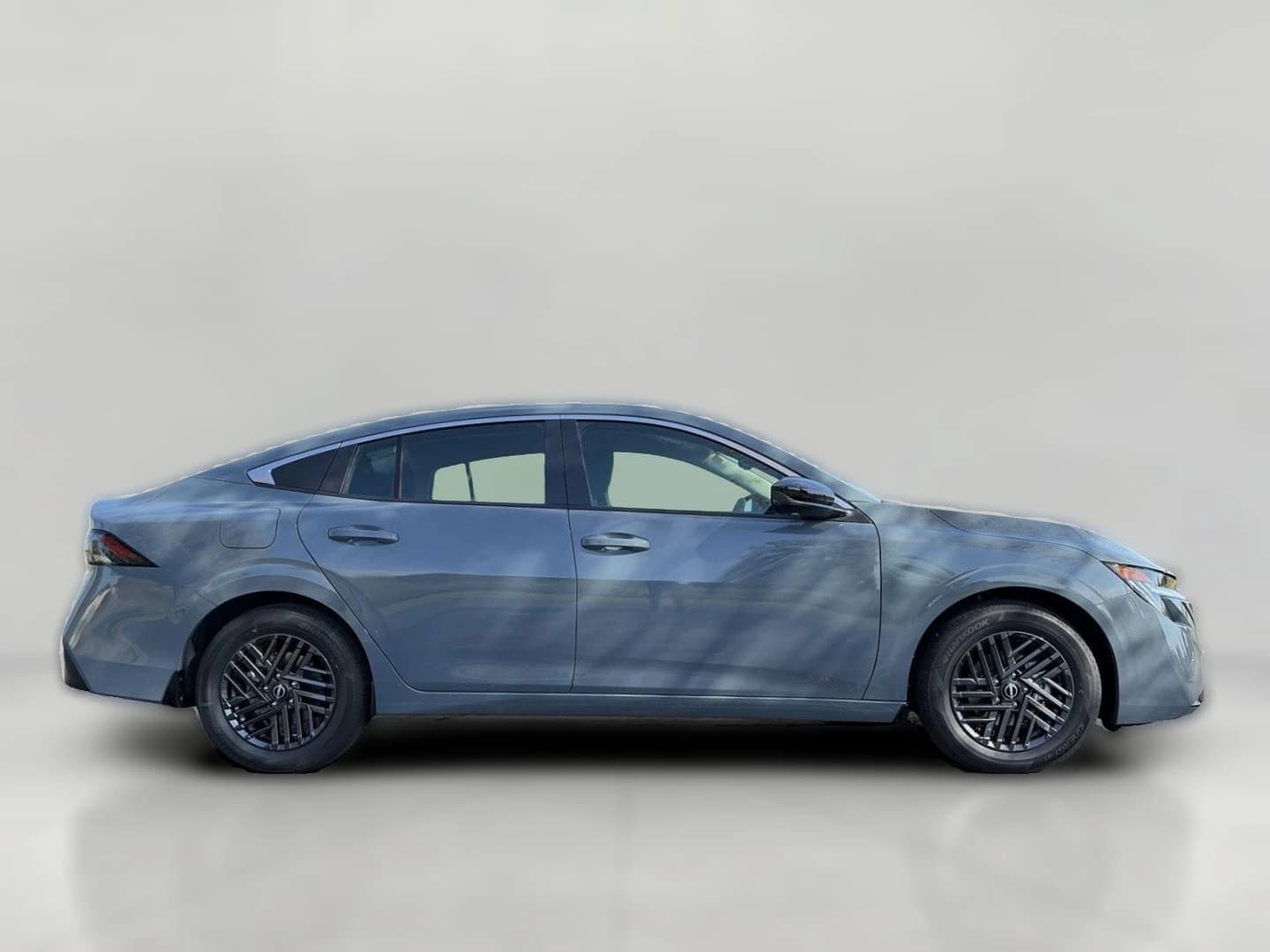 Nissan Sentra SV Sedan 2027 — side view