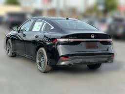 Nissan Sentra SV Sedan 2026 — side view