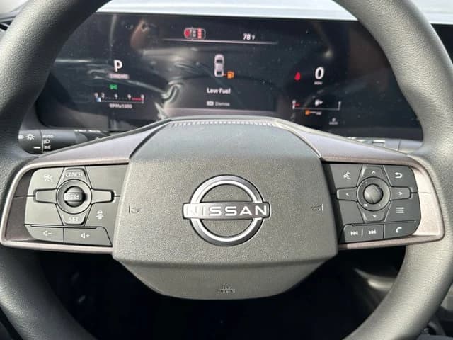 Nissan Sentra SV Sedan 2026 — side view