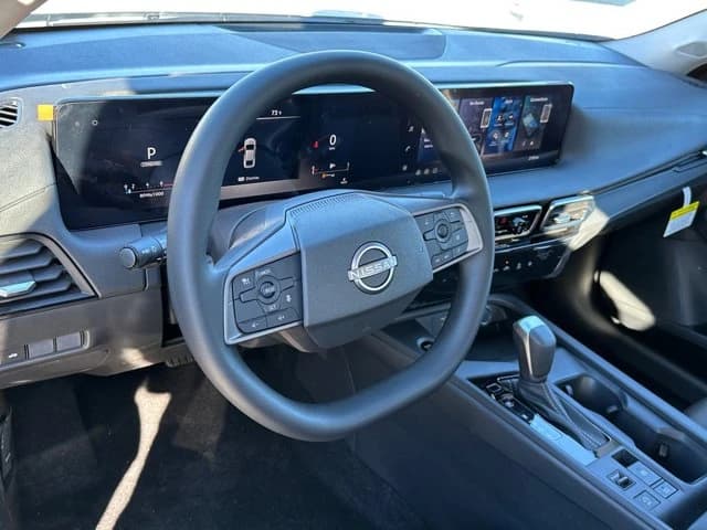 Nissan Sentra SV Sedan 2026 — side view