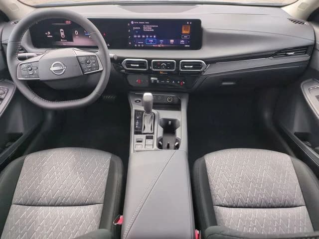 Nissan Sentra SV Sedan 2026 — side view