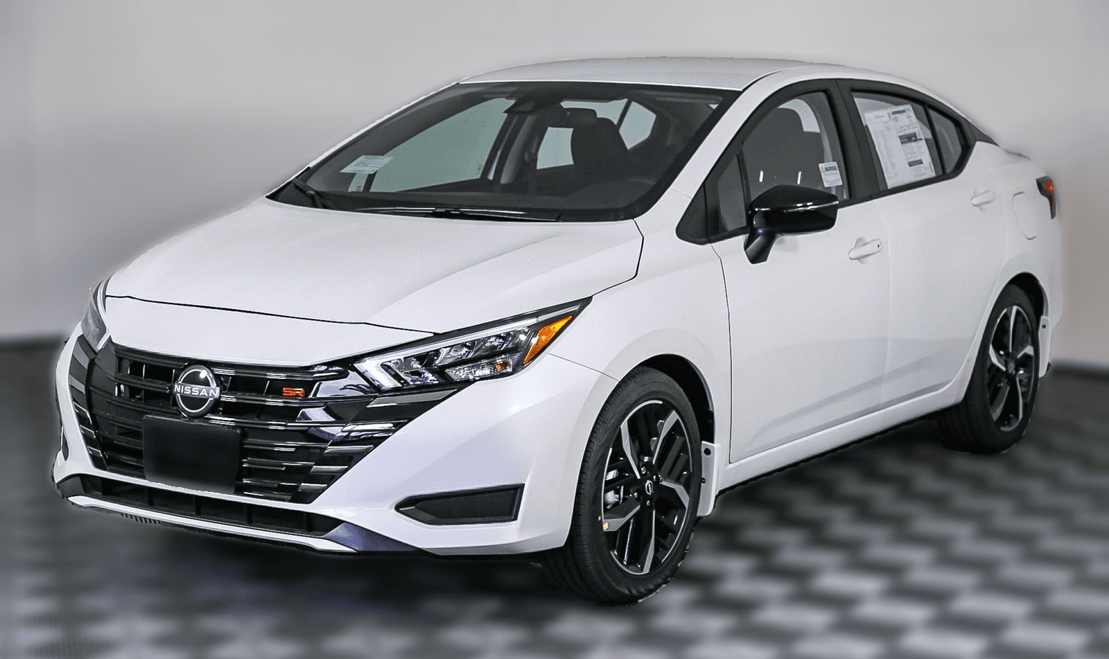 Nissan Versa SR CVT 2025 — side view