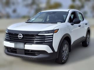 Nissan Kicks S FWD