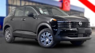 Nissan Kicks S FWD