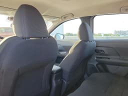 Nissan Kicks S FWD 2026 — side view