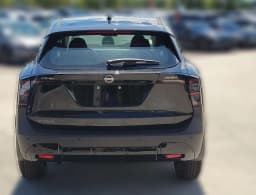 Nissan Kicks S FWD 2026 — side view