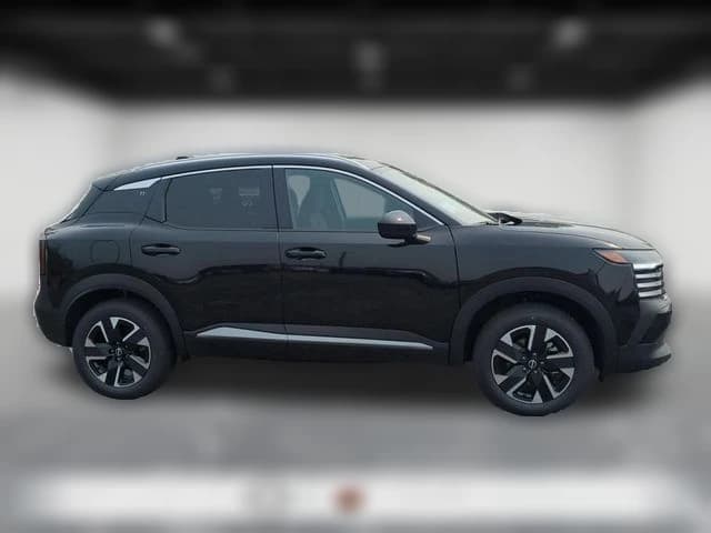 Nissan Kicks SV AWD 2026 — side view