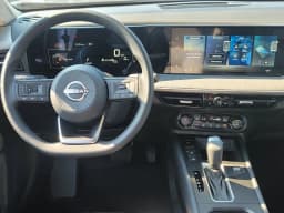 Nissan Kicks SV AWD 2027 — side view
