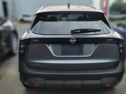 Nissan Kicks SV AWD 2026 — side view