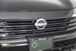 Nissan Kicks SV FWD 2027 — side view