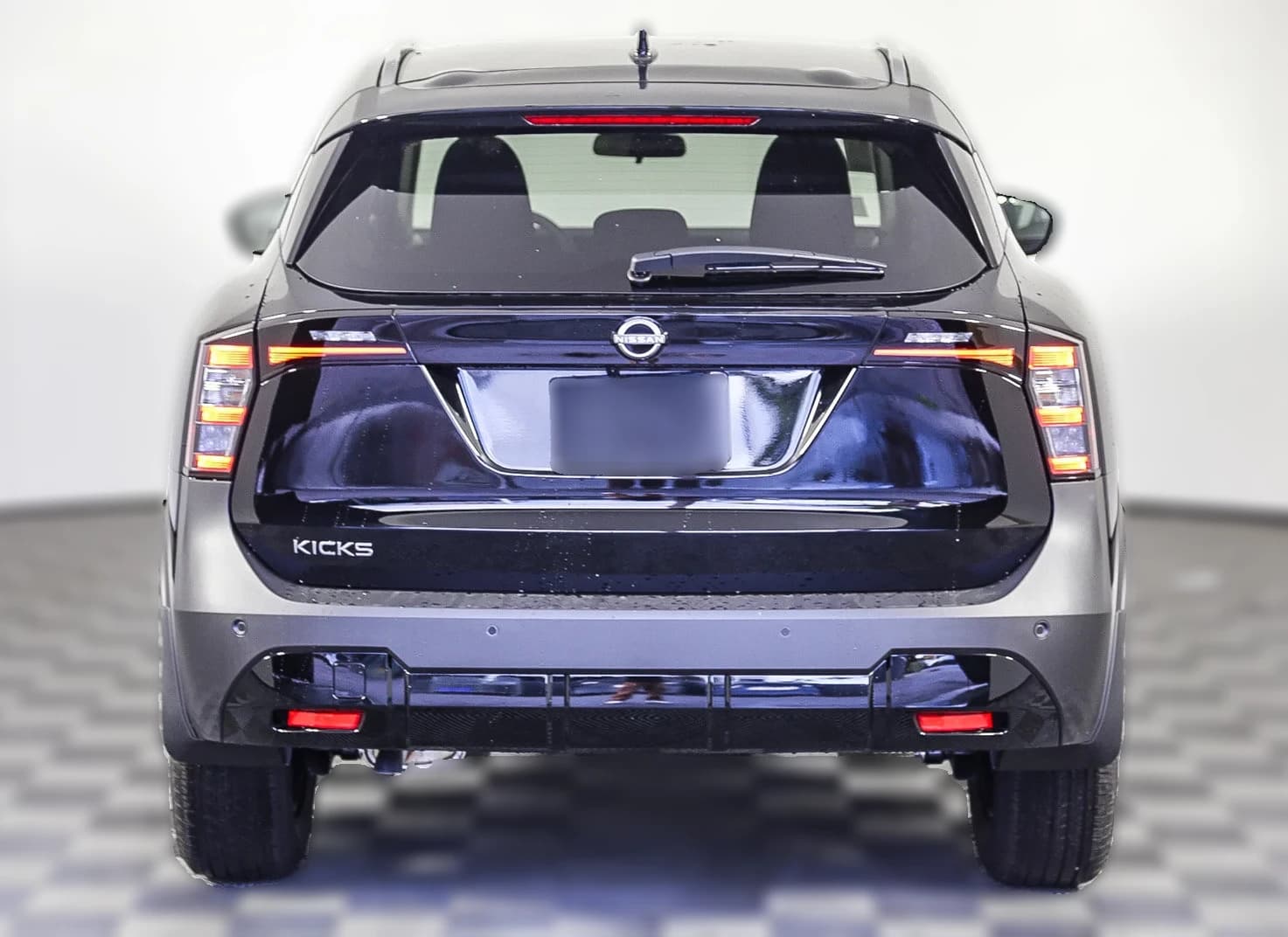 Nissan Kicks SV FWD 2027 — side view