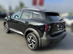 Nissan Kicks SV FWD 2026 — side view