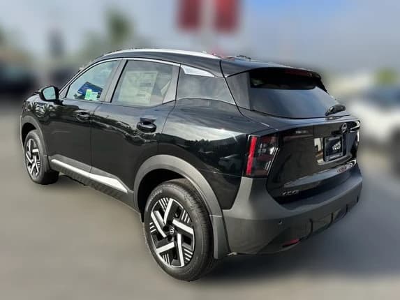 Nissan Kicks SV FWD 2026 — side view