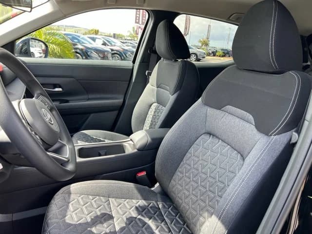 Nissan Kicks SV FWD 2026 — side view