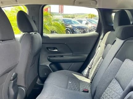 Nissan Kicks SV FWD 2026 — side view