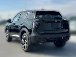 Nissan Kicks SV FWD 2026 — side view