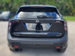 Nissan Kicks SV FWD 2026 — side view