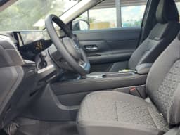 Nissan Kicks SV FWD 2026 — side view