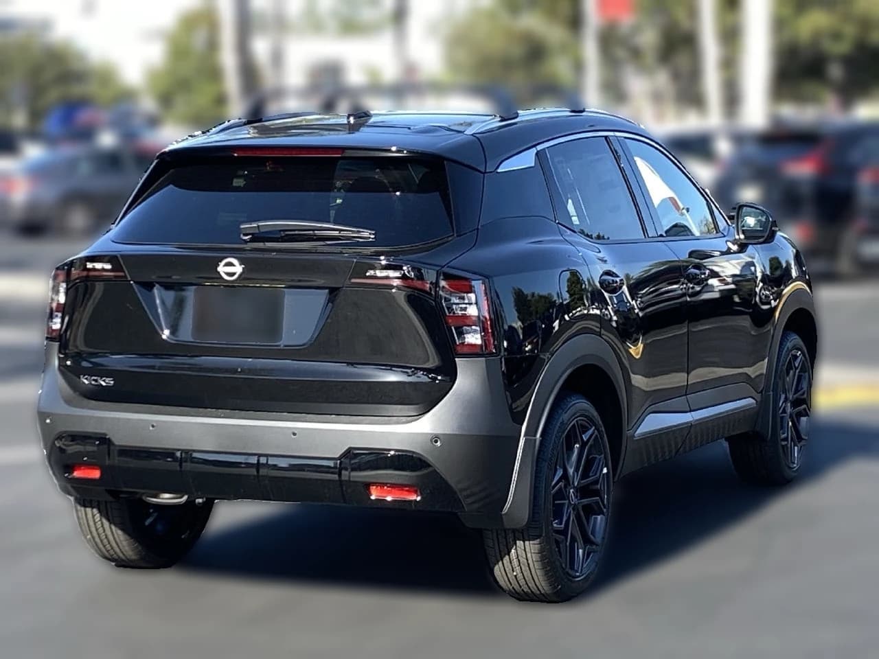 Nissan Kicks SR FWD 2027 — side view