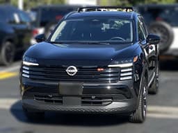 Nissan Kicks SR FWD 2027 — side view