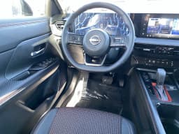 Nissan Kicks SR FWD 2027 — side view