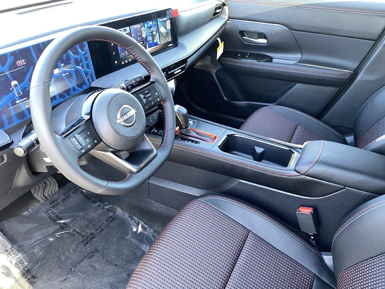 Nissan Kicks SR FWD 2027 — side view