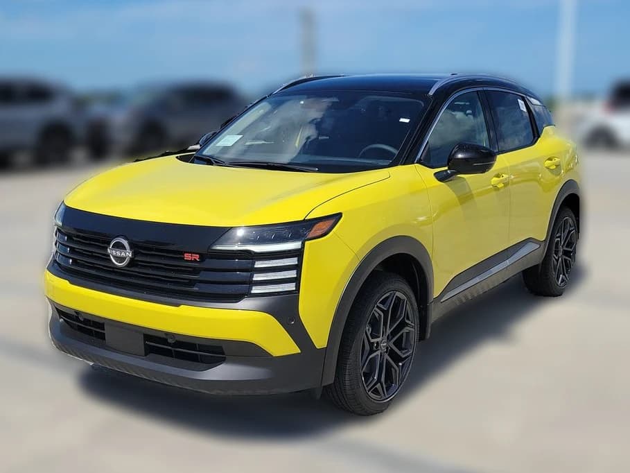 Nissan Kicks SR FWD 2026 — side view