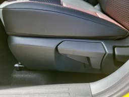 Nissan Kicks SR FWD 2026 — side view