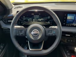 Nissan Kicks SR FWD 2026 — side view