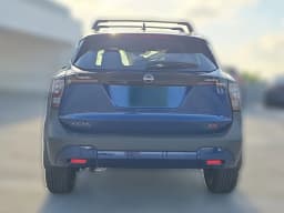 Nissan Kicks SR FWD 2026 — side view