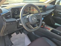 Nissan Kicks SR FWD 2026 — side view