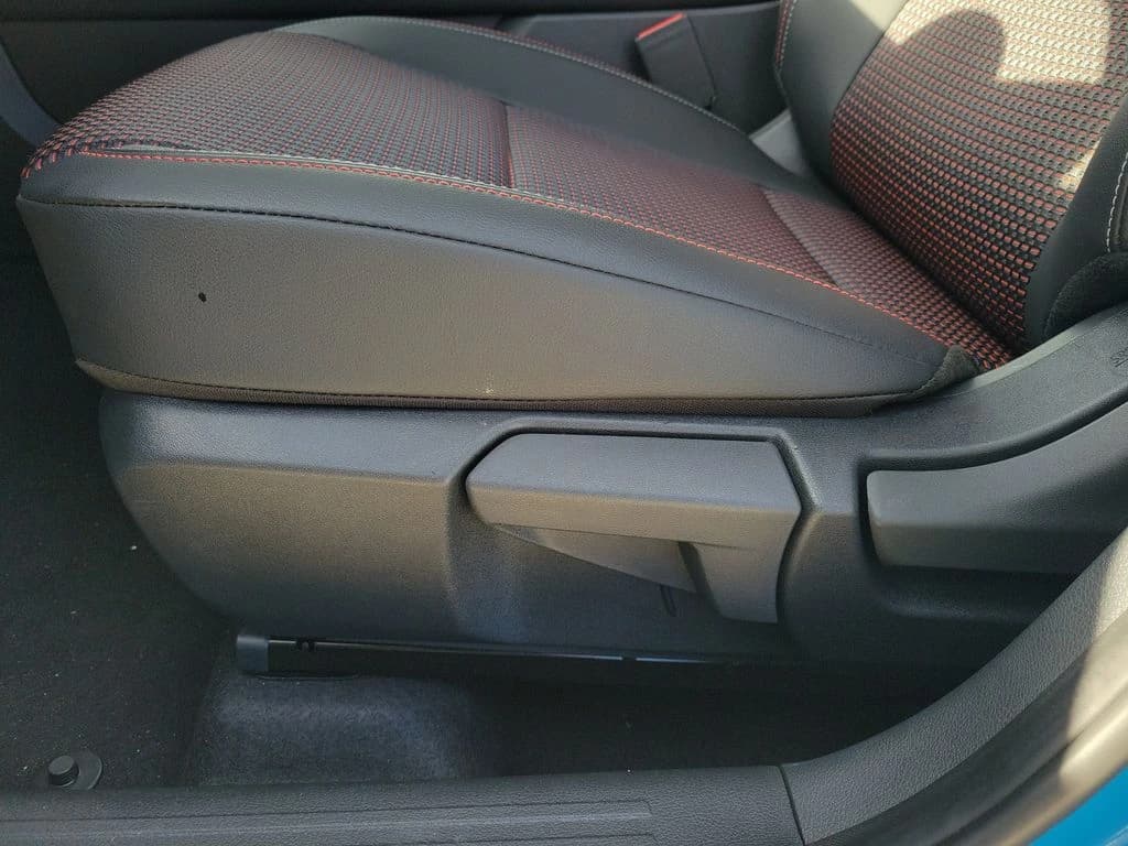 Nissan Kicks SR FWD 2026 — side view