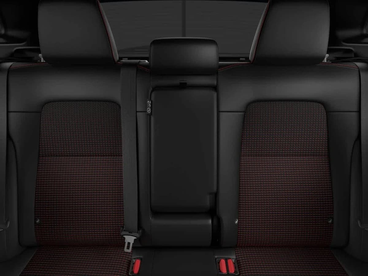 Nissan Kicks SR AWD 2027 — side view