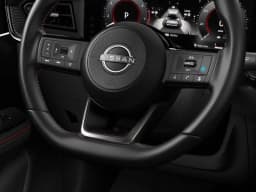 Nissan Kicks SR AWD 2027 — side view