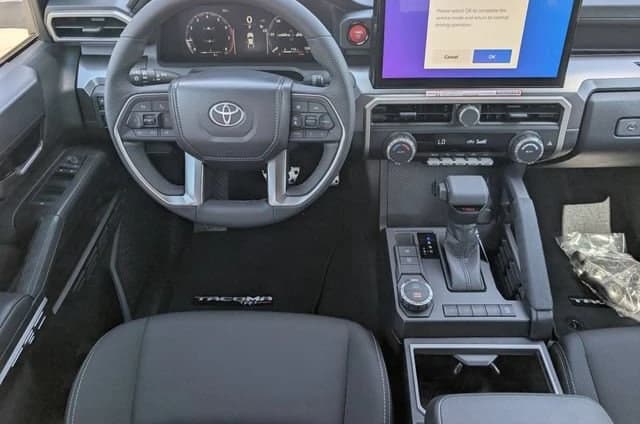 Toyota Tacoma 2WD TRD Sport Double Cab 5' Bed AT (Natl) 2026 — side view