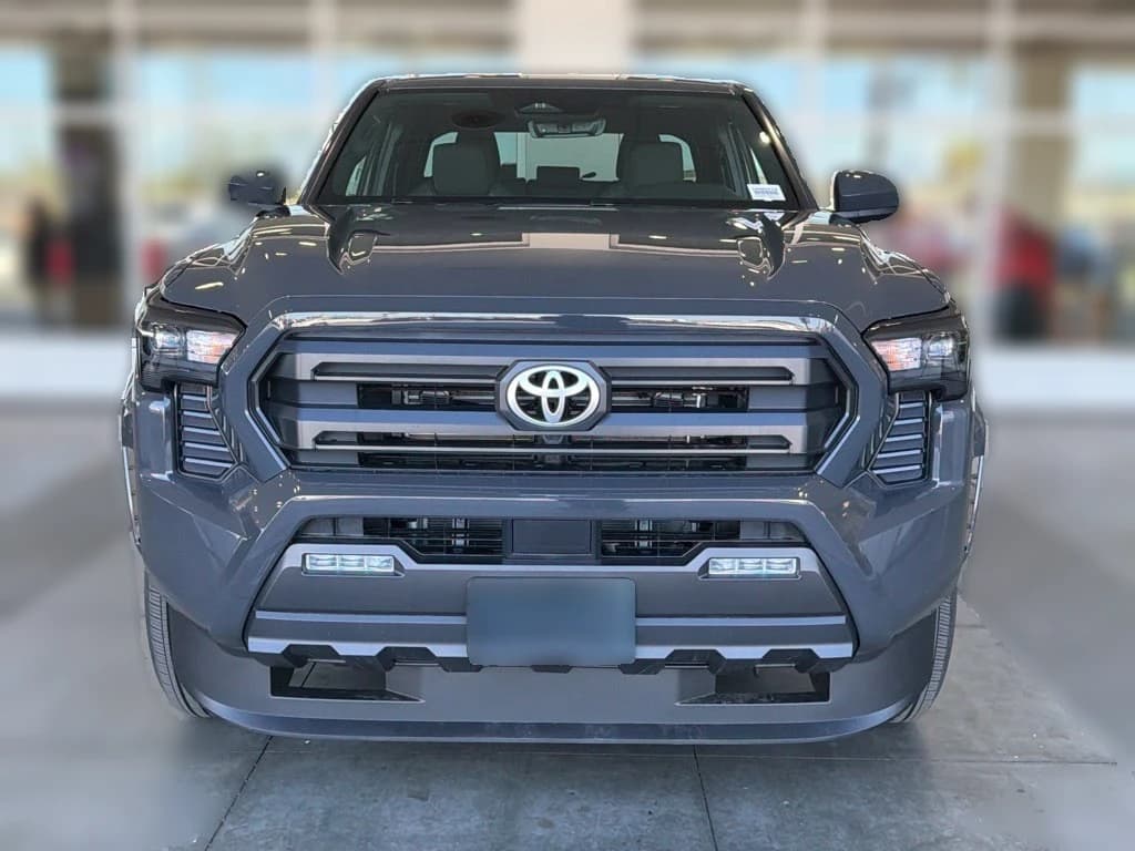 Toyota Tacoma 2WD SR5 Double Cab 5' Bed AT (Natl) 2026 — side view