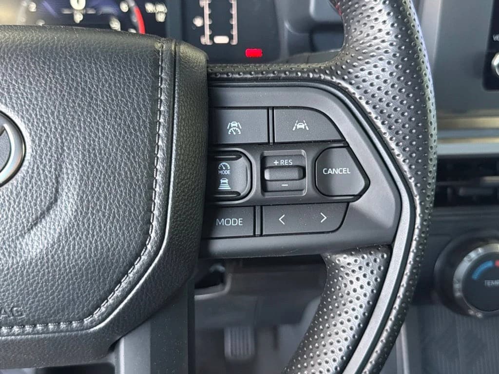 Toyota Tacoma 2WD SR5 Double Cab 5' Bed AT (Natl) 2026 — side view