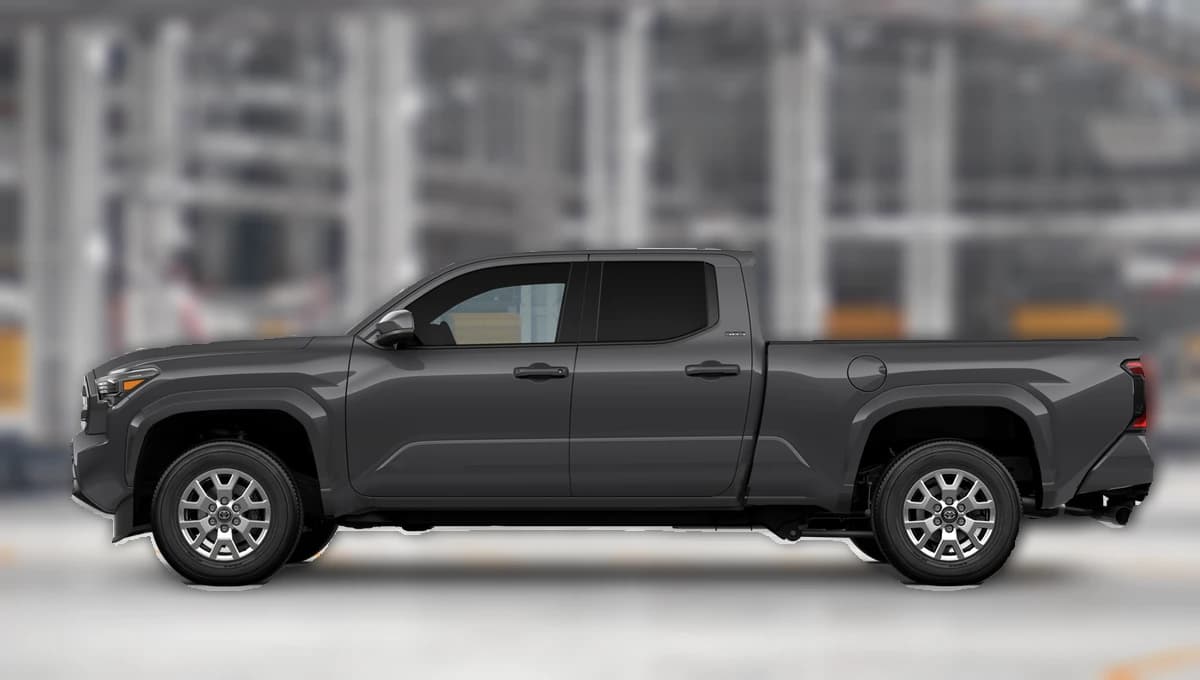 Toyota Tacoma 2WD SR5 Double Cab 5' Bed AT (SE) 2026 — side view