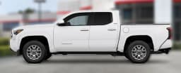 Toyota Tacoma 2WD SR5 Double Cab 5' Bed AT (Natl) 2026 — side view