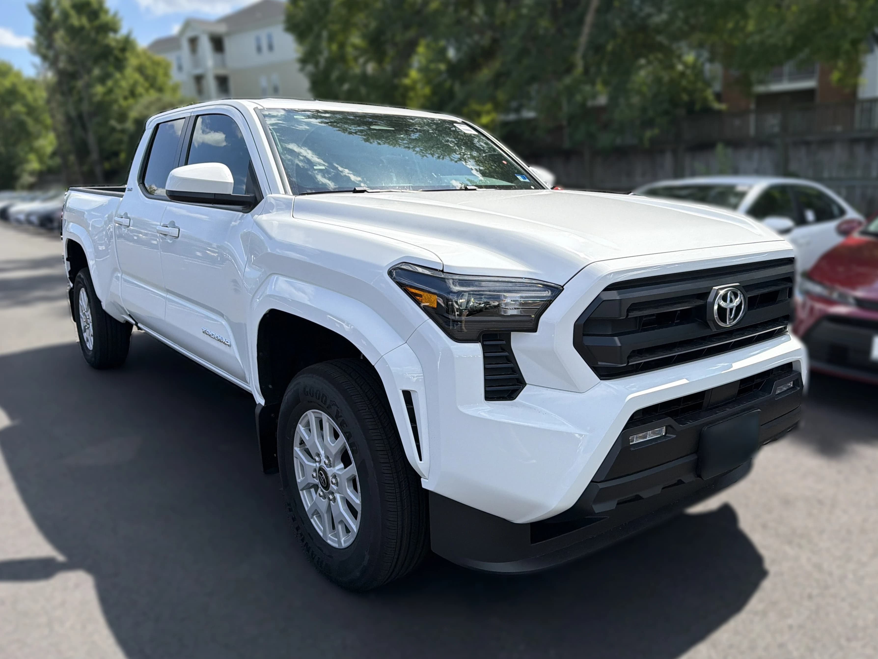 Toyota Tacoma 2WD SR5 Double Cab 6' Bed AT (Natl) 2026 — side view