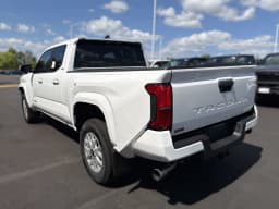 Toyota Tacoma 2WD SR5 Double Cab 6' Bed AT (Natl) 2026 — side view