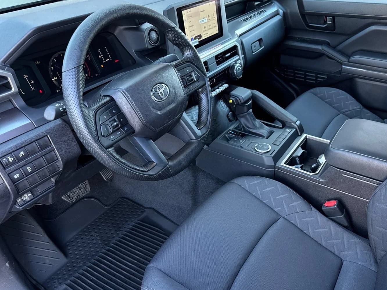 Toyota Tacoma 2WD SR5 Double Cab 6' Bed AT (Natl) 2026 — side view