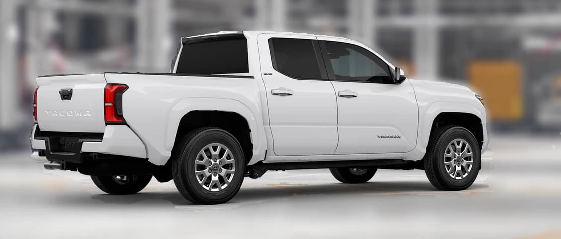 Toyota Tacoma 2WD SR5 Double Cab 5' Bed AT (Natl) 2026 — side view