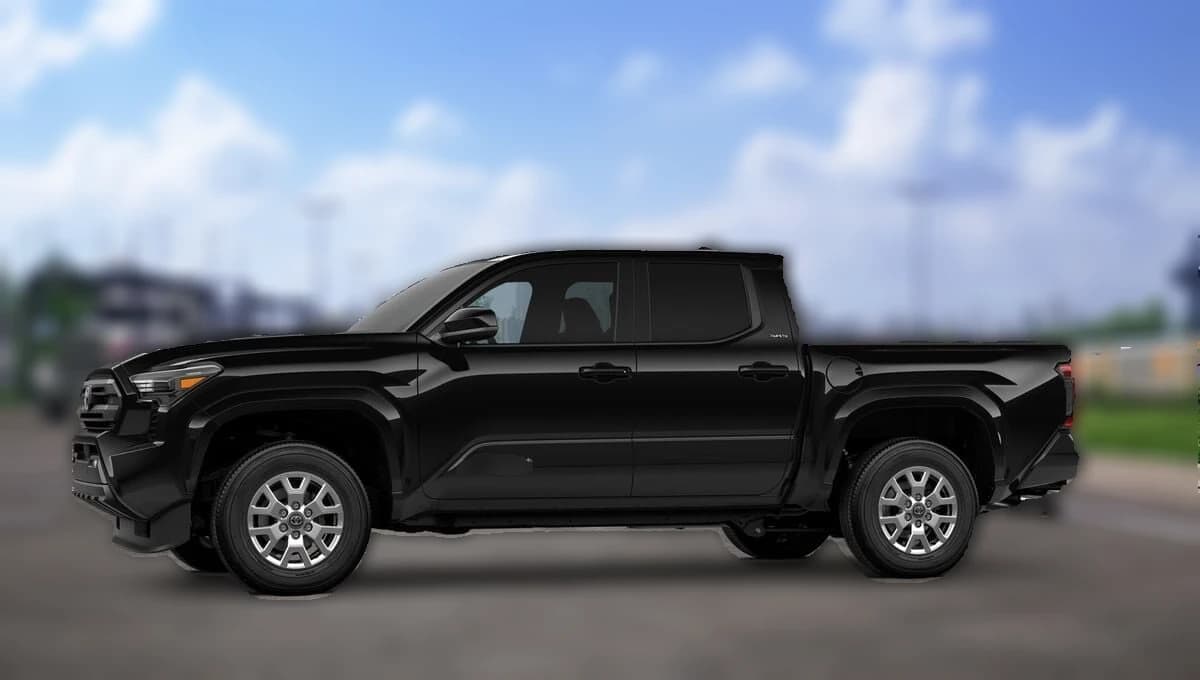 Toyota Tacoma 4WD SR5 Double Cab 5' Bed AT (Natl) 2026 — side view