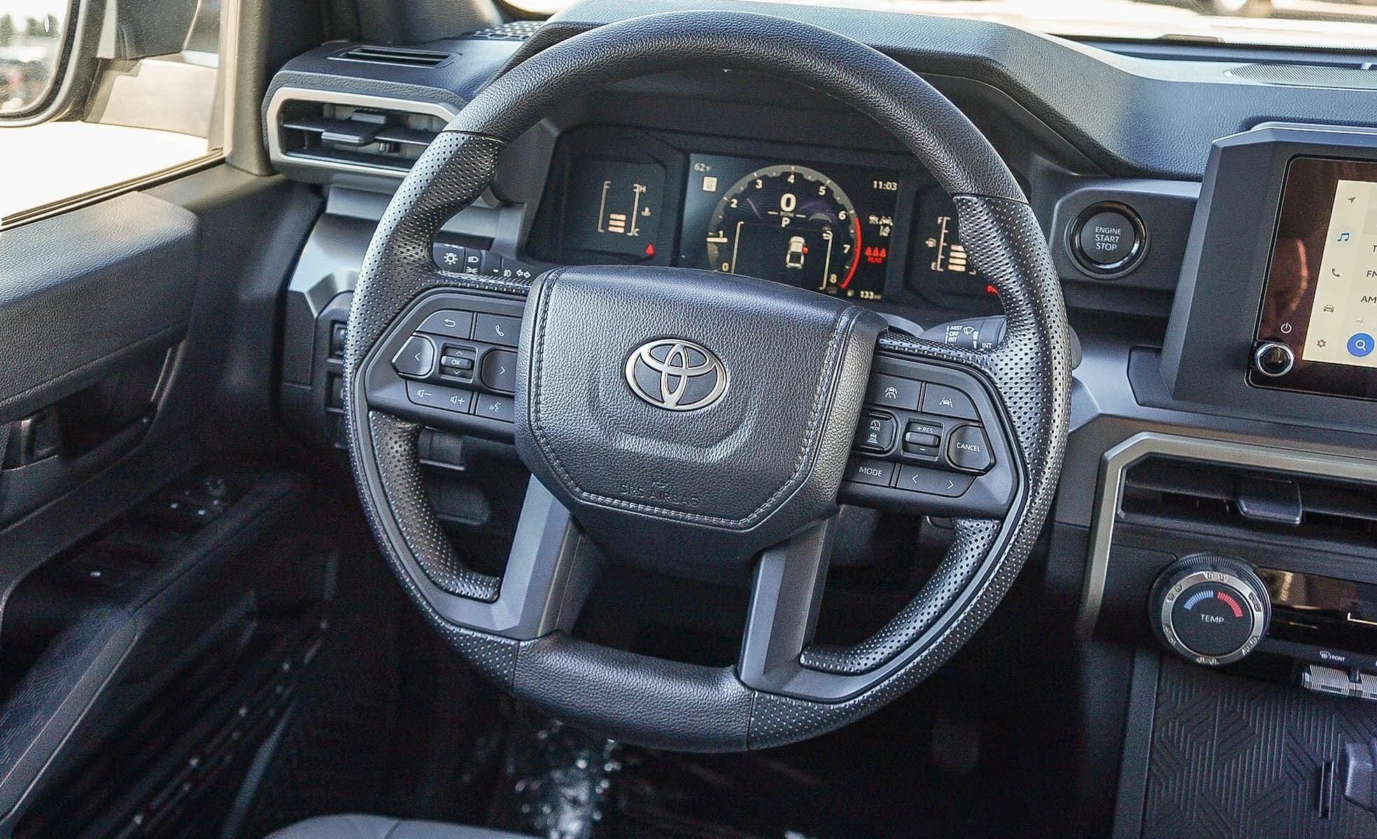 Toyota Tacoma 4WD SR5 Double Cab 5' Bed AT (Natl) 2026 — side view