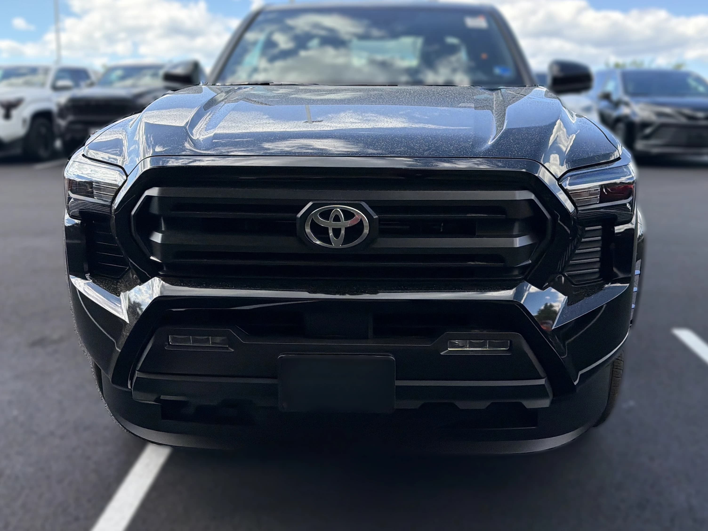 Toyota Tacoma 4WD SR5 Double Cab 6' Bed AT (Natl) 2026 — side view